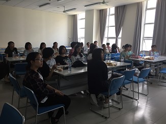 论实习生的形象与礼仪――bevictor1946韦德官网明德导师团系列活动