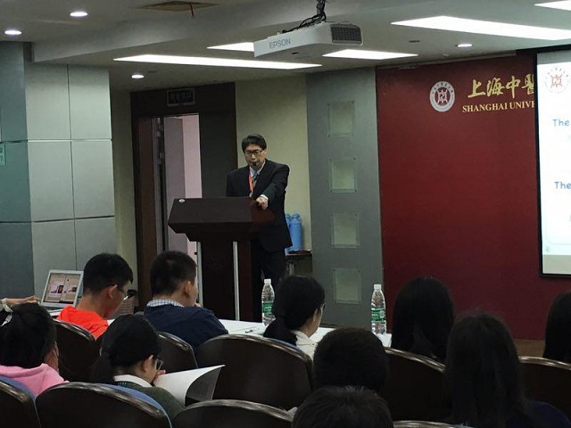 bevictor1946韦德官网举办国际课程系列讲座